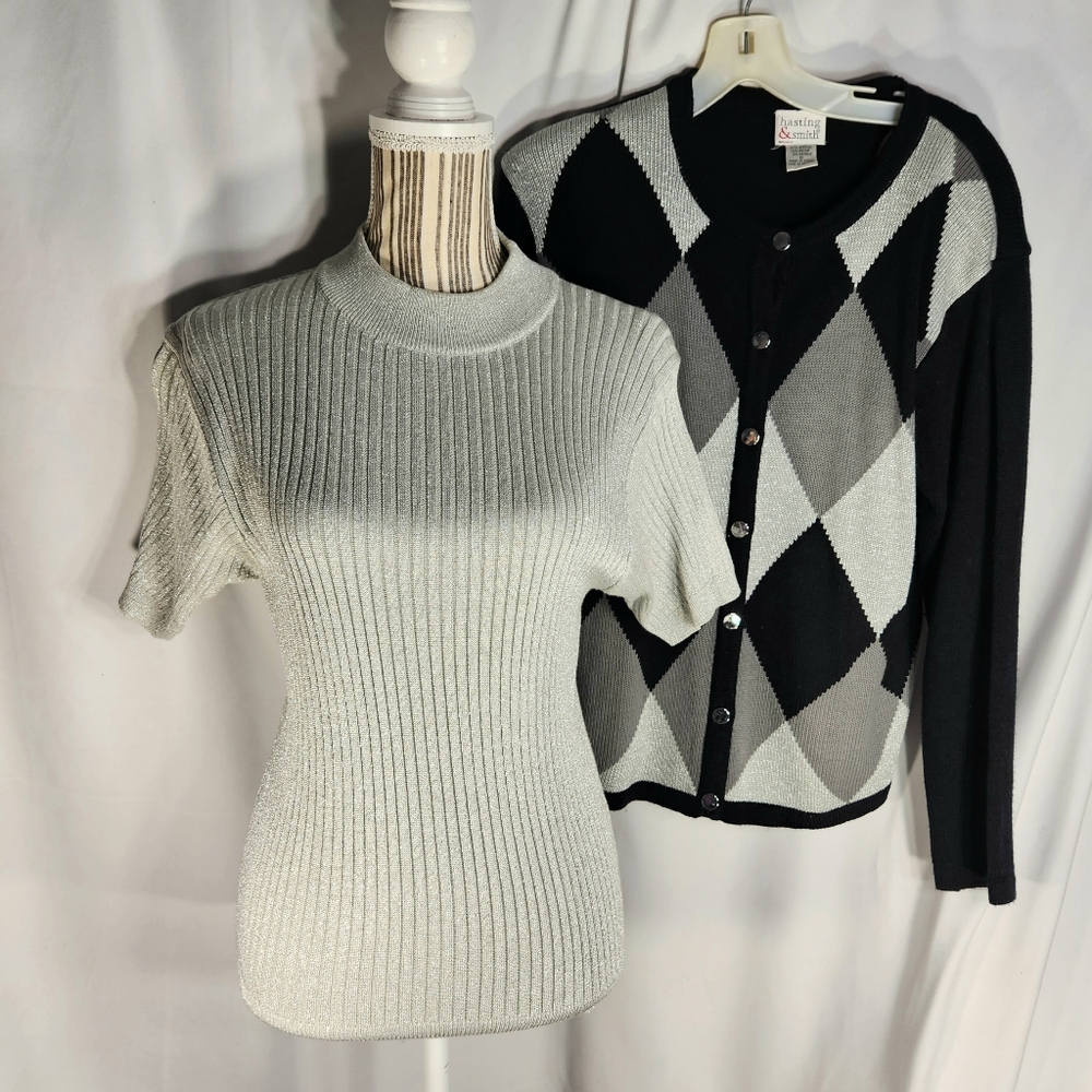 Elegant Gray Ribbed Sweater by Koret